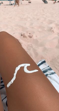 16 Aesthetic Beach Sunscreen Tattoo Design Ideas Sticker Tan Lines, Tan Ideas, Girls Therapy