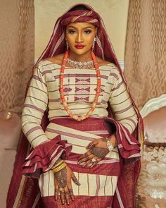 Fulani Bride Nigerian Weddings, Northern Nigerian Brides, Hausa Bride Traditional Attire, Hausa Ankara Styles For Ladies, Senegalese Bride, Hausa Styles For Women, Arewa Hausa Styles, Hausa Styles