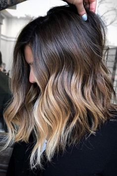 Balayage Vs Highlights, Dark Brown Hair Balayage, Dark Ombre Hair, Baylage Hair, Dark Brunette Hair, Short Ombre Hair, Brown Ombre Hair, Balayage Hair Dark