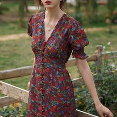 Elegant Floral Print Puff Sleeve V-Neck Vintage DressAll measurements are listed in cm (1cm = 0.39inch). There is a 2-3cm difference according to manual measurement.



SIZE

S:Bust 78CM,Shoulder 35CM,Sleeve 30.5CM,Waist 72CM,Length 114CM

M:Bust 82CM,Shoulder 36CM,Sleeve 31CM,Waist 76CM,Length 116CM



L:Bust 86CM,Shoulder 37CM,Sleeve 31.5CM,Waist 80CM,Length 118CM



XL:Bust 90CM,Shoulder 38CM,Sleeve 32CM,Waist 84CM,Length120CM Style Dresses, Romantic Ingenue Style, 1940 Dress, Boho Dresses Long, Stylish Headbands, Picnic Dress, Aesthetic Outfit Ideas, V Neck Midi Dress, Lightweight Cardigan