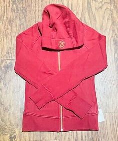 (eBay) NEW Women Lululemon Scuba Full-Zip Hoodie Mulled Wine/Gold Size 4-6-8 Winter Outerwear With Zipper Closure By Lululemon, Lululemon Winter Outerwear With Zipper Closure, Lululemon Long-sleeved Outerwear With Zipper Closure, Lululemon Long Sleeve Outerwear With Zipper Closure, Lululemon Stretch Winter Outerwear, Hooded Lululemon Activewear, Lululemon Sports Outerwear With Adjustable Hood, Winter Workout Activewear By Lululemon, Lululemon Winter Workout Activewear