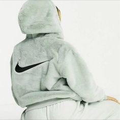 Fyi Color Is “Gray Haze,” But Hue Is More Of A Pale Sage Green. Fuzzy Faux Fur And Fun. Irresistibly Cozy And Comfortable, The Nike Sportswear Essentials Jacket Is Made With High-Loft Faux Fur That's As Warm As It Is Stylish. A Smooth Woven Liner And Front-Zip Closure Provide A Casual, Easy-To-Layer Feel That's Finished With A Ribbed Hem And Cuffs. Faux Fur Fleece This Wild And Cozy Jacket Is One You'll Be Reaching For Again And Again In Colder Temps. Swoosh Details Embroidered Swoosh Logos On T Nike Jacket Sherpa, Essentials Jacket, Pink And Black Nikes, Green Jacket Women, Mesh Hoodie, Nike Looks, Nike Sportswear Women, Tie Dye Women, Cozy Jacket