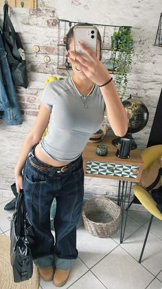 Shared Closet, Fall Fits, Vintage Streetwear, Fit Inspo, Fashion Updates, Fashion Killa, Cute Casual Outfits, Alternative Fashion, Fitness Inspo