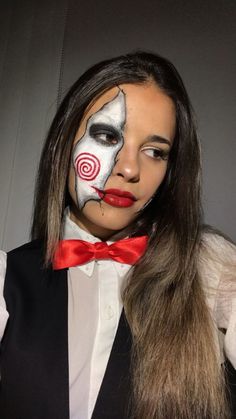 Womens Saw Costume, Saw Costumes For Women, Jigsaw Womens Halloween Costume, Women Halloween Costume Ideas Scary, Woman Jigsaw Costume, Saw Outfit Halloween, Halloween Makeup Jigsaw, Jigsaw Women’s Costume