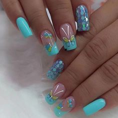 Short Fake Nails, Butterfly Nail Art, Colorful Nails, Flower Nail Designs, Her Nails, Butterfly Nail, Fancy Nails, Nail Arts, Manicure E Pedicure