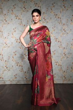 Dahlia pink Floral Printed Pure Tussar Silk banarasi Ethereal Dresses, Dahlia Pink, Floral Saree, Royalty Aesthetic, Saree Designs Party Wear, Indian Photography, Red Saree, Elegant Saree, Indian Attire