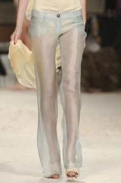 Fashion Project, School Fashion, Milan Fashion, Fashion Week Spring, Milan Fashion Week, Runway Fashion, Fashion Inspo Outfits, High Fashion, See More