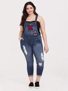 Disney Mickey Mouse Patch Overalls, DEEP WATER Patch Overalls, Dresses For Apple Shape, Plus Size Disney, Outfit Disney, White Boyfriend Jeans, Disney Princess Dresses, Disney Fashion, Jumpsuit Outfit, Wide Leg Cropped Pants