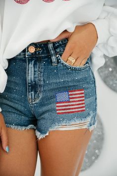 USA PATCH DENIM SHORTS Shorts Judith March 7/28 American Flag Clothes, American Flag Shorts, 4th Of July Parade, Patch Denim, American Flag Patch, Patriotic Fashion, Diy Shorts, Flag Patches, Denim Patches