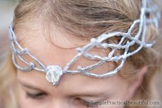 Make an elegant DIY crown for your Galadriel costume using a glue gun and a few other simple craft supplies. Great for any elf costume or cosplay. Elf Crown, Elf Costume, Simple Craft, Stylish Rings, Fairy Costume, Ring Crafts, Glue Gun