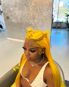 Yellow Wigs On Black Women, Yellow Hair Black Women, Yellow Wig, Wig Installs, Glamour Hair, Baddie Style, Frontal Hairstyles, Slick Hairstyles, Discord Pfp