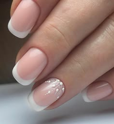 French Manicure Winter, Manicure Nail Designs, Christmas Gel Nails, French Nail Designs, Bride Nails, White Nail