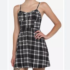 This Is A New Unworn Discontinued Hot Topic Dress From Fall 2022 That Did Not Fit Me, And I Missed The Return Window. - Adjustable Straps - Has Mild Stretch - Runs Small This Dress Is Not Chest Friendly. I Am A Size Small In Hot Topic Dresses, But Could Not Even Get It On. I Am A Size Dd, But I Only Recommend If You Are A Bra Cup Size A Or B. Casual White Suspender Dress Mini Length, Casual Suspender Dress With Spaghetti Straps, Casual Suspender Dress With Adjustable Straps For Day Out, Black Casual Suspender Dress For Summer, Casual Black Suspender Dress For Summer, Casual Dress With Adjustable Straps For Date Night, White Casual Suspender Dress With Adjustable Straps, Casual White Suspender Dress With Adjustable Straps, Casual Mini Length Suspender Dress For Date Night