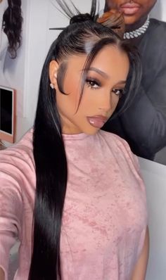 Sleek Ponytail Hairstyles, Classy Hairstyles, Hair Done, Dope Hairstyles, Sleek Ponytail, Baddie Hairstyles, Shiny Hair, Half Up Half Down