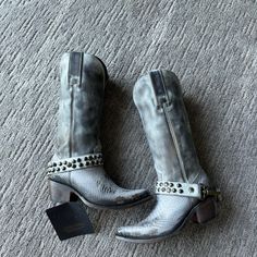 Beautiful Boots Never Worn Can Be Worn With Studded Belts Or Not Studded Belts, Thrift Style, Freebird By Steven, Studded Belt, Beautiful Boots, Nyc Fashion, Carrie Bradshaw, Style Jewelry, Vintage Chic