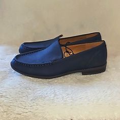 Lucky Brand Edrica Women Blue Navy Sueded Loafter Size 7.5 M All Manmade Slip On Closer Leather Features Sueded Tailored Design With A Subtle Cutaway Lip & Slim Stacked Heel For New Go-To Pair Flat Type Loafer Solid Pattern Synthetic Upper Material Perfect For Any Occasion Casual, Travel, Workwear, Formal, Business, School Almond Toe Spring, Summer,Fall Heel Height 1"-1.9" Comfort, Cushioned, Vegan Low Top Shaft Style Lining Synthetic Block Heel Foam Comfortable Installation Scalloped Trim Heel Fall Heel, Fall Heels, Scalloped Trim, Tailored Design, Lucky Brand Shoes, Formal Business, Business School, Brand Shoes, Stacked Heel