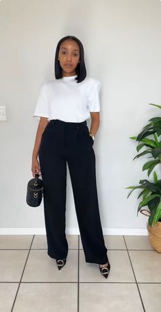 Tech Executive Fashion, Profesional Outfit Women Work, Corporate Outfits For Women Classy, Church Outfits Black Women, Corporate Baddie Outfits, Stylish Business Casual, Casual Outfits For Women