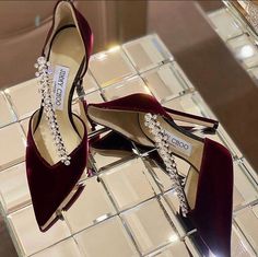 Shoes Outfit Fashion, Giuseppe Zanotti Shoes, Elegant Shoes, Fashion High Heels