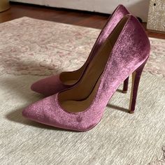 Never Used Velvet Heels Velvet Heels, Pretty Roses, Pink Heels, Pink Roses, Shoes Women Heels, Pink Ladies, Shoes Heels, Velvet, Women Shoes