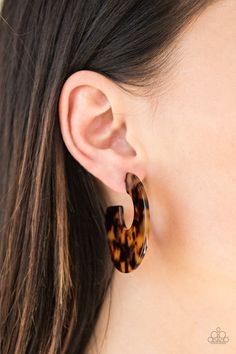 Brushed in a colorful faux marble finish, a flat brown hoop curls around the ear for a retro look. Earring attaches to a standard post fitting. Hoop measures 2" in diameter. Sold as one pair of hoop earrings. Paparazzi Earrings, Paparazzi Consultant, Marble Finish, Brown Earrings, Magnetic Earrings, Retro Gifts, Boho Geometric, Brown Flats, The Ear