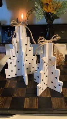 some dominos are tied up on a table