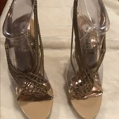 Tan And Gold Chain Detail Dress Sandals. Chain Drapes Elegantly From Front Of Shoes And Along Sides. Slight Wedge In Front Soles. New/Unworn Dressy Sandals, Badgley Mischka Shoes, Dress Sandals, Badgley Mischka, Dress Details, Gold Chain, Gold Chains, Shoes Women Heels, Shoes Heels