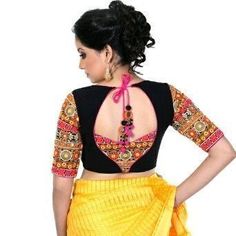 Stylish Saree Blouse, Saree Blouse Back Neck Designs, Saree Blouse Back, Kurti Blouse, Neck Patterns, Stylish Saree, Blouse Back Neck, Blouse Designs High Neck, Cotton Blouse Design