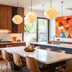 Mid-century modern kitchen with eye-catching geometric, colorful, or unique pendant lights above island or dining table4 Mid Century Modern Kitchen White Cabinet, Mid Century Modern Kitchen White, Mcm Kitchens, L Shaped Kitchen With Island, Modern Kitchen White, Modern White Kitchen Cabinets, Mid Century Modern Kitchen Design, Kitchen With Island