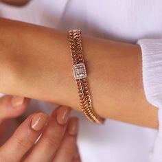 Bracelet Tattoos, Bracelet Photo, Bracelets Stack, Wedding Jewellery Designs, Bracelet Tattoo, Delicate Gold Jewelry, Nose Piercing Jewelry