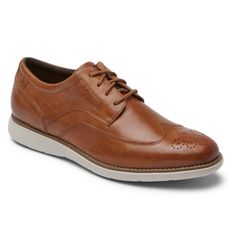 Men's Garett Wingtip Oxford Motion Architecture, Mens Wingtip Shoes, Mens Casual Dress Shoes, Brown Trainers, Event Shoes, High Heels Sneakers, Wingtip Oxford Shoes, Valentines Day For Men, Wingtip Shoes