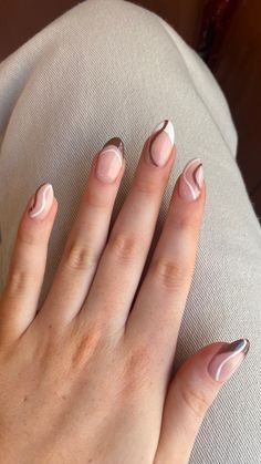 nail trend#nails trends#nails black#nails 2022#nail styles#nails2023#nails gel#nail colour#nail design ideas#nail designs ideas#nails simple#nails 2023 trends#nails design #acrylic#nail art tips#nails acrylic designs#nails short#nails cute Xs Coffin Acrylic Nails, Cute Simple Neutral Nails, Marron Nails Acrylic, Xs Acrylic Nails, Subtle Autumn Nails, Oval Nails Autumn, Short Almond Nails Designs Winter, Short Autumn Nails 2023, Short Hard Gel Nails