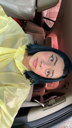 Coraline Cosplay, Cosplay For Halloween, Coraline Makeup, Coraline Halloween, Coraline Costume, Epic Halloween Costumes, Handmade Halloween Costumes, Creepy Halloween Makeup