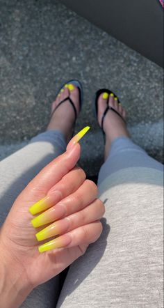 Neon Yellow Birthday Nails, Yellow Ombre Nails, Bright Summer Acrylic Nails, Neon Yellow Nails, Purple Ombre Nails, Rainbow Nail, Sunflower Nails, Pretty Toe Nails, Long Acrylic Nail Designs