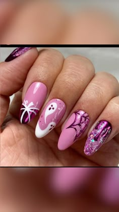 Critical Role Nail Art, Sucker Nails, Floral Halloween Nails, Pastel Spooky Nails, Unique Nail Ideas Creative, Chrome Halloween Nails, Pastel Halloween Nails, 2023 Winter Nails, Winter Nails Designs