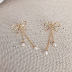 Bow Pearl Earrings, Cute Dangle Earrings, Ribbon Earrings, Bridesmaids Earrings, Bridesmaids Jewelry, Preppy Jewelry, Christmas Gift Basket Ideas, Jewelry Accessories Ideas