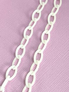 ♥ Make your own cute jewelry with these cute white plastic chains. ♥ Dimensions: 16 inches long; Chains are 7mm big Plastic Necklace, Mask Chain, White Mask, Bracelet Chain, White Acrylic, White Acrylics, Cute Jewelry, Infinity Bracelet, Chain Bracelet