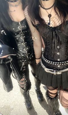 Metal Aesthetic Outfit, Goth Cowgirl, Metal Aesthetic, Hard Metal, Punk Outfits, Love Clothing, Aesthetic Outfit