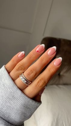 Round Nail Designs, Gel Nails French, Bridesmaids Nails, Nails Collection, Barbie Summer, French Acrylic Nails, Almond Acrylic Nails, Round Nails