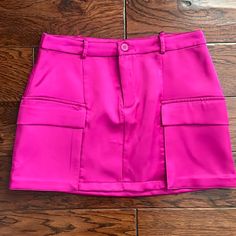 Shop This Beautiful Fuchsia Cargo Mini Skirt From Zara / Never Worn/ Size S Pink Fitted Mini Skirt With Pockets, Pink Mini Skirt With Pockets, Fitted Zara Mini Skirt In Pink, Pink Skort With Pockets For Spring, Zara Mini Skort With Pockets, Fitted Pink Zara Mini Skirt, Zara Pink Lined Bottoms, Zara Skort With Pockets, Cargo Mini Skirt