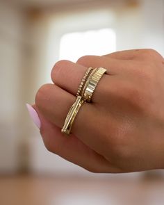 14K Gold Bar Ring - Zoe Lev Jewelry Ring Stack Gold, Diamond Gold Band, Gold Bar Ring, Rib Ring, Gold Wedding Bands Women, Rings Stacking, Plain Gold Ring, Bar Ring, Ring Stack