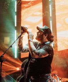 #koe #koewetzel #wallpaper Koe Wetzel, Texas Country Music, Texas Country, Western Wallpaper Iphone, Country Music Shirts, Vibes Wallpaper, Digital Experience