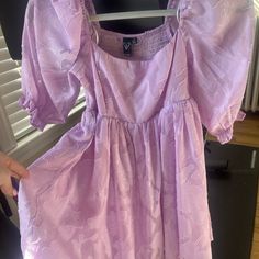 New Without Tags! Never Worn. Size Xs Purple Puff Sleeve Mini Dress For Spring, Trendy Spring Midi Dress With Puff Sleeves, Trendy Purple Short Sleeve Dress, Trendy Purple Spring Dresses, Purple Square Neck Midi Dress For Spring, Spring Purple Puff Sleeve Dresses, Trendy Purple Dress For Day Out, Dresses Windsor, Windsor Dresses