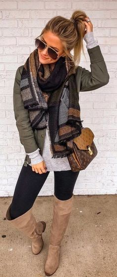 Mode Edgy, Winter Mode Outfits, Edgy Fashion Outfits, Casual Chic Outfits, Outfits Edgy, Winter Leggings, Outfit Winter, Winter Trends