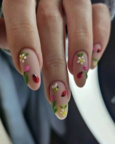 Butterfly Flower Nails, Mini Nails, Fotos Hot, Ideas Uñas, Nail Piercing, Casual Nails, Short Nail, Butterfly Flower