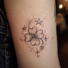 Clover Tattoo Sketch Kit Shamrock Memorial Tattoo, Tattoos For Ladies, Sketch Kit, Start Conversation, Hand Tattoo Ideas, Secret Tattoo, Clover Tattoo, Chic Tattoo