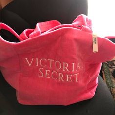 Brand New Victoria Secret Bag! Still Has Tags On It. Victoria's Secret Summer Shopping Bags, Trendy Victoria's Secret Travel Bags, Victoria's Secret Large Capacity Shopping Bag, Trendy Victoria's Secret Large Capacity Shoulder Bag, Trendy Large Capacity Victoria's Secret Shoulder Bag, Trendy Large Capacity Victoria's Secret Bag, Trendy Large Capacity Shoulder Bag From Victoria's Secret, Trendy Victoria's Secret Bags For Summer, Trendy Victoria's Secret Summer Bags