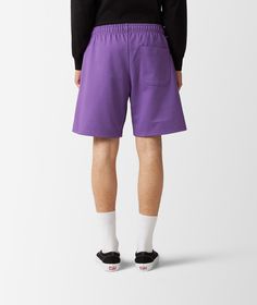 Comfortable and relaxed, these purple shorts are part of the SS23 collection by Rassvet. Crafted in a soft cotton fleece, they feature a green Rassvet logo on the left leg, an elasticated drawstring waistband and a back patch pocket.