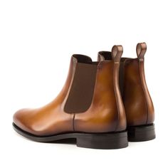 Year after year, Chelsea boots remain one of the most sought-after styles for men. Chelseas can be used in formal attire and casual wear alike, providing a sleek, polished look. This slip-on boot has been a classic for years. The Details: Materials: cognac box calf Sole: cognac goodyear leather sole plain Last: Zurigo - Rounded toe for fraditional English Look What is Fast Lane? Fast lane is our new experimental 7 day made to order collection, an ambitious never been heard of before collection o Moss Shoes, Botas Chelsea, Chelsea Boots Men, Slip On Boots, Traditional English, Leather Chelsea Boots, Goodyear Welt, Jodhpur, Chelsea Boot