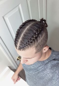 Female Undercut Long Hair, 2 Braids Hairstyles, Bleached Hair Men, David Hair, Fade Haircut Styles, Mens Haircuts Short Hair, Undercut Long Hair