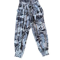 Super Light Weight, Never Worn, Nice Big Loosie Goosy Pockets, Tropical Pattern. 26" Inseam With Scrunch At Bottom, 14" To 20" Flat At Waist. Summer Printed Loungewear Pants, Summer Printed Pants For Loungewear, Printed Summer Bottoms For Loungewear, Printed Summer Loungewear Bottoms, Casual Printed Bottoms For Loungewear, Casual Printed Loungewear Bottoms, Printed Loungewear Bottoms, Vacation Pants, Bad Pictures